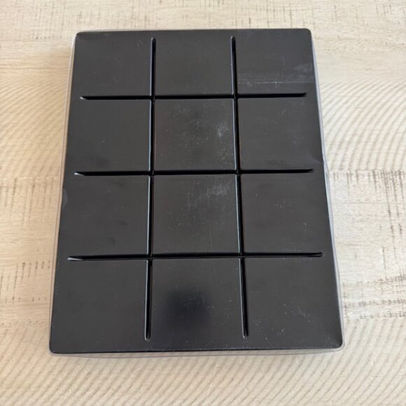 New Open box! Against the Odds Bittereinder - Picture 2 of 2